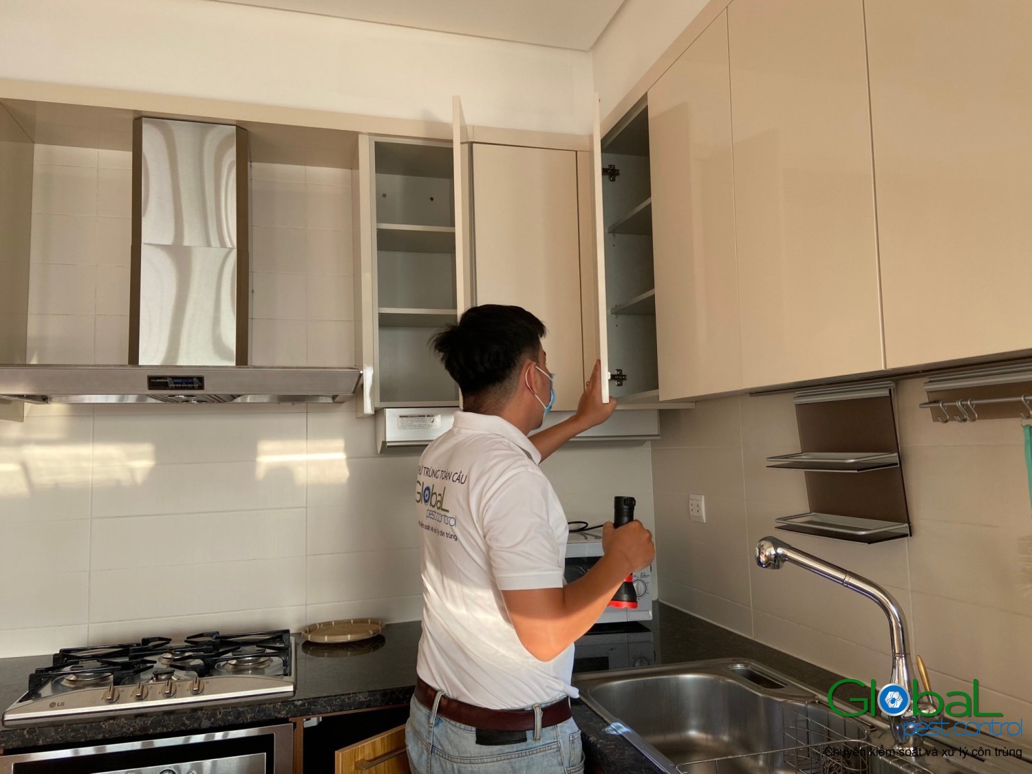 z2988011639433 3361ab0287d022a16ab64fd2a957895a